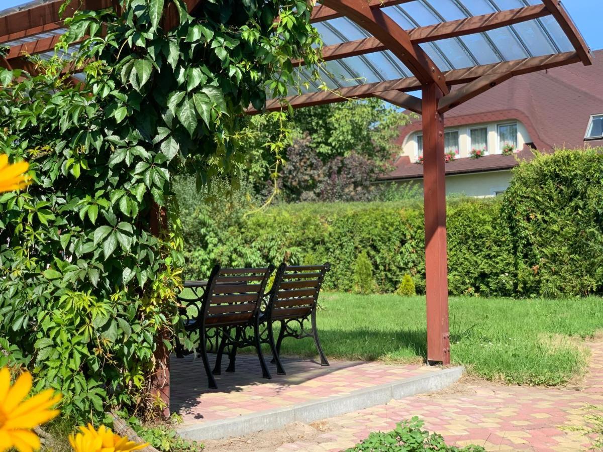 Medison Family Boutique B&B Kielce Eksteriør billede