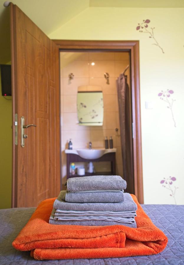 Medison Family Boutique B&B Kielce Eksteriør billede