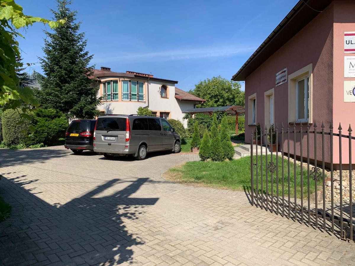 Medison Family Boutique B&B Kielce Eksteriør billede