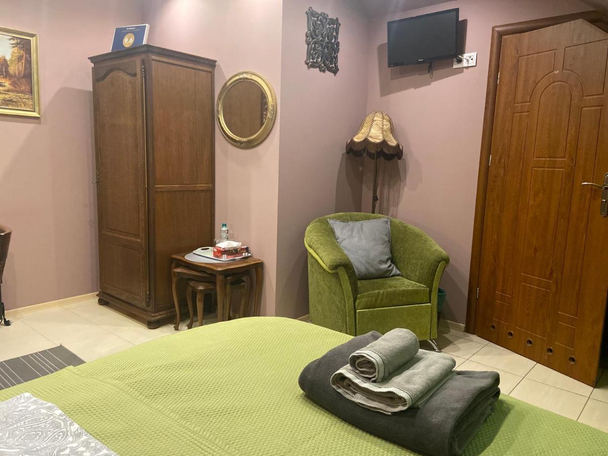 Medison Family Boutique B&B Kielce Eksteriør billede
